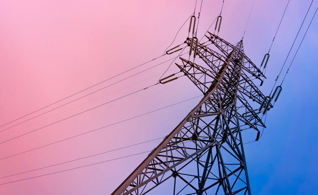 Заказчик транспортирует электроэнергию на территории Сибири и Дальнего Востока. Создание резервных систем. Архитектура решения.